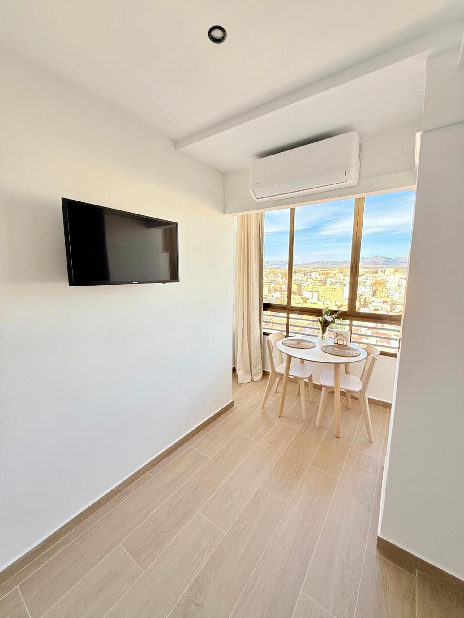 Apartament 18Th Floor City Center Riscal Alicante Exterior foto